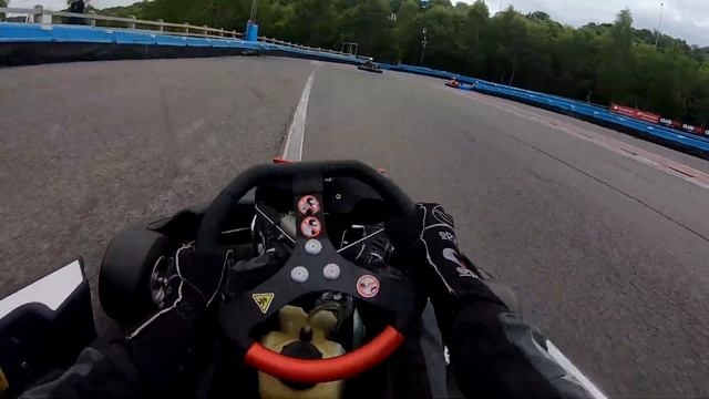 Buckmore Park Track Guide for Club 100 Karts смотреть онлайн