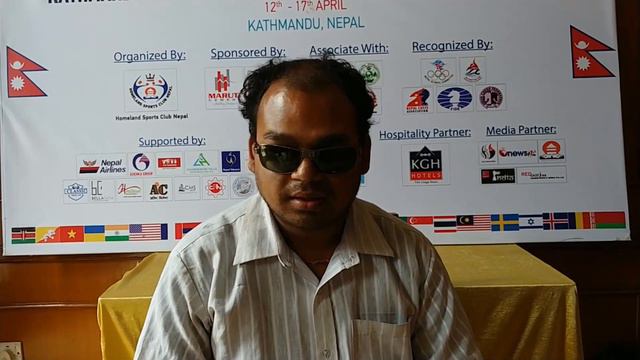 Completely blind Mohan Bahadur made chess board and pieces смотреть онлайн