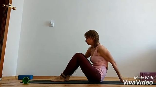 6 - Матсьендрасана смотреть онлайн