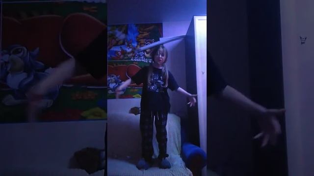 у мя ресницы белые смотреть онлайн