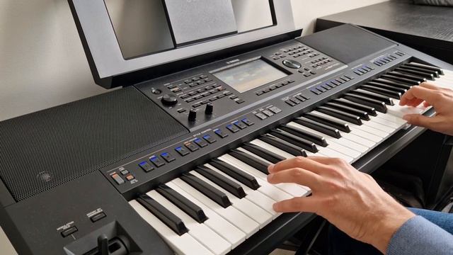 Modern Talking - Brother Louie (Cover) Yamaha PSR-SX700 смотреть онлайн