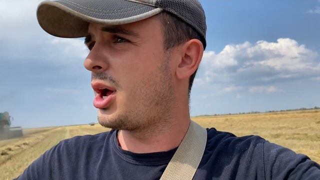 НАЧАЛИ КОСИТЬ ПШЕНИЦУ В ЗАПОРОЖСКОЙ ОБЛ. ДОЖДИ МЕШАЮТ УБРАТЬ ПШЕНИЦУ! смотреть онлайн