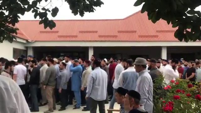 ТЕЗЕТ КАДАМ ШЕЙХУ ЮСУП-ХАДЖИ ТЕМЕРХАНОВУ В СЕЛЕНИИ ГЕЛДАГЕН смотреть онлайн