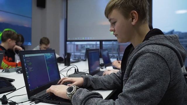 Разработка приложения для Google Assistant. CODDY смотреть онлайн