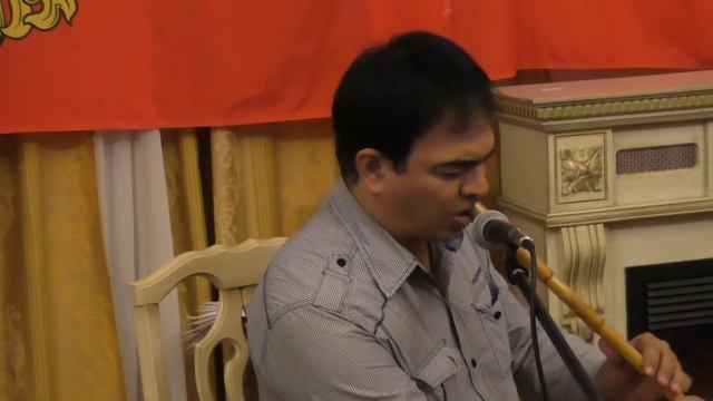 Диана Кириенко читает стихи Нимы Юшиджа @ ДК "Гайдаровец" 04.12.2016 смотреть онлайн