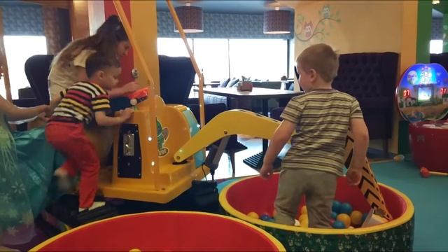 Детский центр "МаусХаус" смотреть онлайн