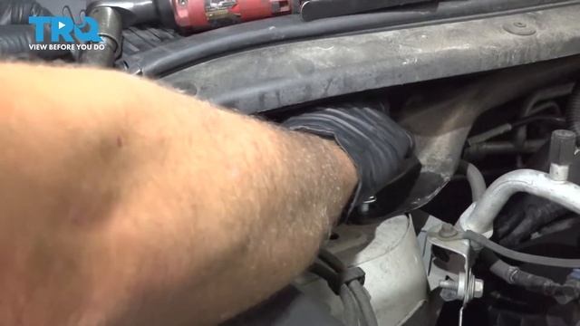 How To Replace Front Strut And Spring Assembly 2011-2019 Ford Explorer