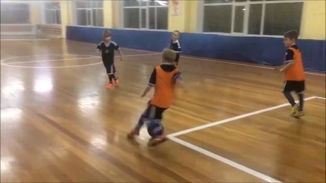 Секция футбола для детей в Омске - физкультурно-оздоровительный комплекс «Гармония» смотреть онлайн