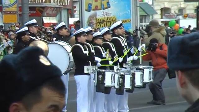 22 03 09 День Святого Патрика Новый Арбат Официальный парад 002 смотреть онлайн
