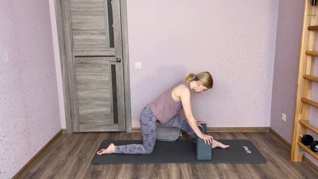 Пилатес зарядка. Растяжка для ног. смотреть онлайн