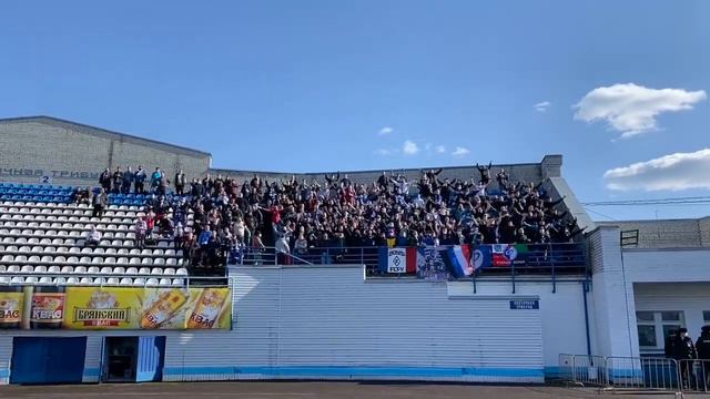 Болельщики Факела в Брянске смотреть онлайн