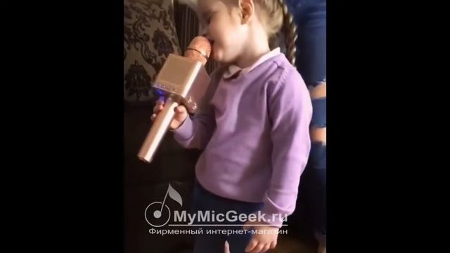 Люся Чеботина и песня Пинаколада с микрофоном MicGeek смотреть онлайн