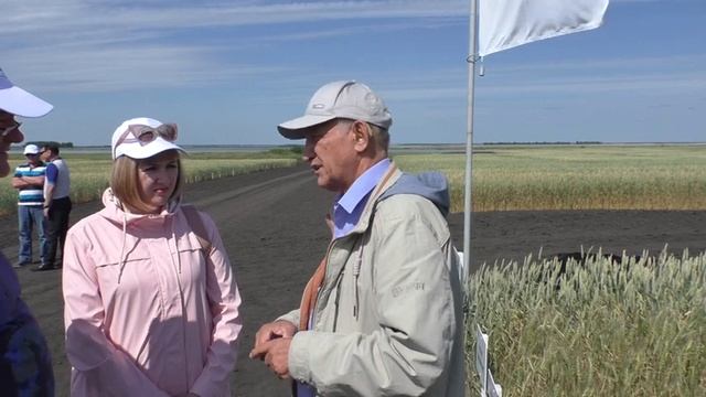 Стецов Григорий Яковлевич отвечает на вопросы фермера смотреть онлайн