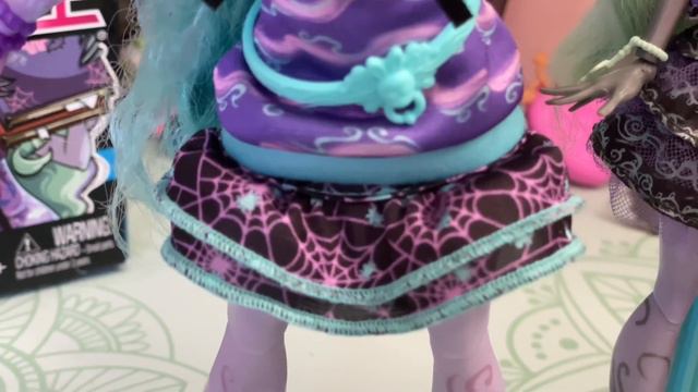 Monster High G3 Creepover party Twyla Doll REVIEW смотреть онлайн