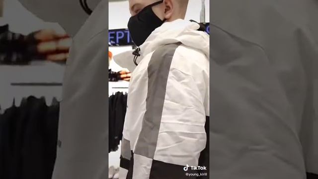 Обзор на анорак NASA