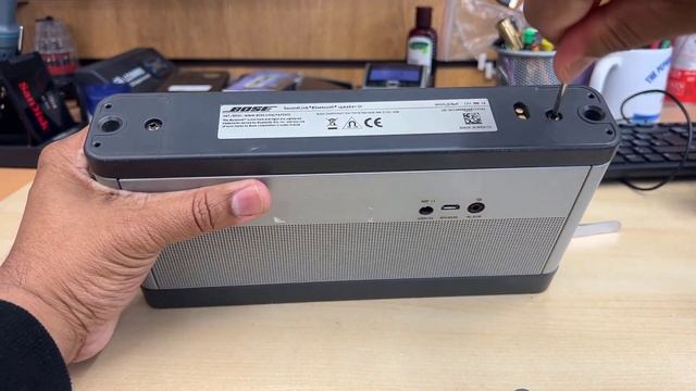 How To Replace Battery for Bose SoundLink Bluetooth Speaker III смотреть онлайн