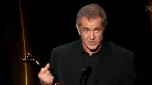 Mel Gibson International AACTAs Red Carpet and Best Director Win смотреть онлайн