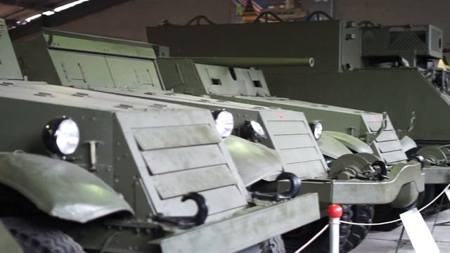 Полный тест объективов Samyang с Nikon D600 и Sony Alpha SLT-A58. Российские Танки Кубинка Музей смотреть онлайн