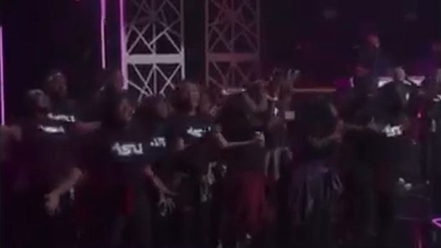 Anton Nesbitt on the Dove Awards смотреть онлайн