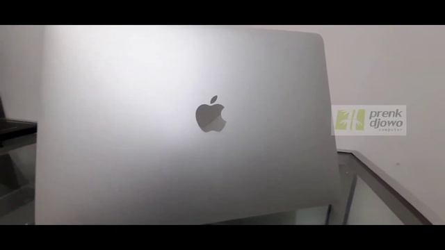 Macbook Pro 2017 - A1708 Non Touchbar LIKE NEW