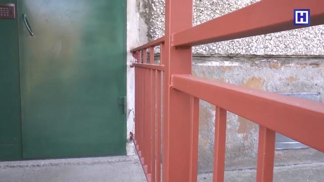 Придомовая территория подъезда на Комсомольской 15 смотреть онлайн