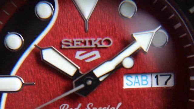 SEIKO 5 SPORTS BRIAN MAY / ЛИМИТКА RED SPECIAL. ЧАСЫ ГИТАРИСТА ГРУППЫ QUEEN смотреть онлайн