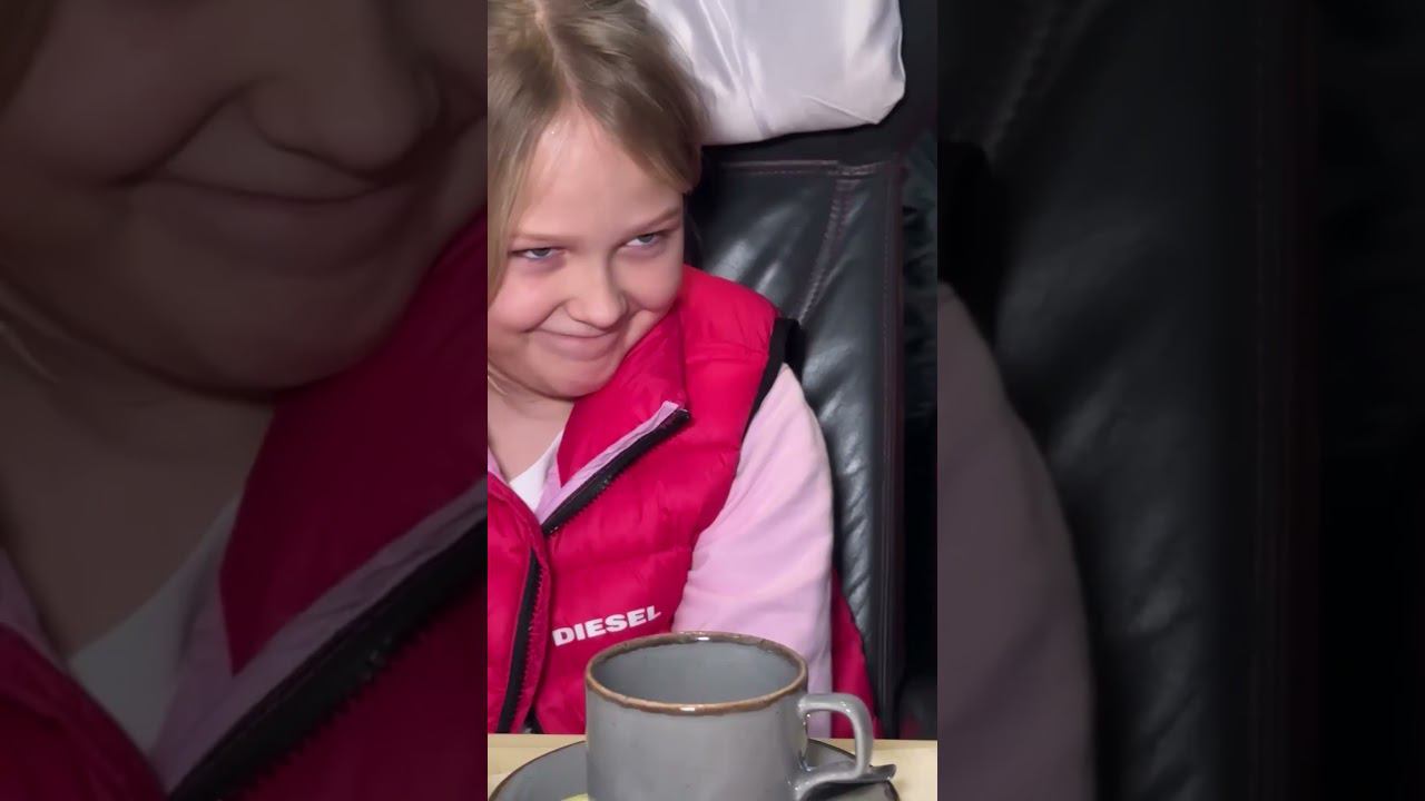 Почему мы всегда ездим отдельно в Сапсане! смотреть онлайн