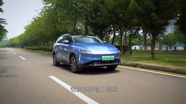 新势力电动车真的敢买吗？2019对比试驾蔚来NIO ES6 vs 小鹏XiaoPeng G3 смотреть онлайн