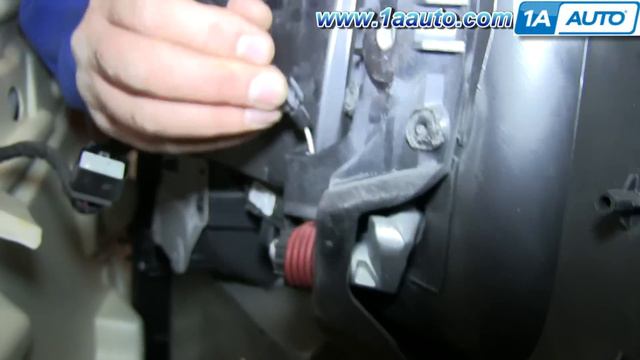 How To Remove Rear Door Panels 07-13 Chevy Silverado смотреть онлайн