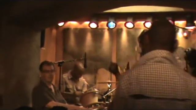 E-jay Mills live at ashford and simpson sugar bar смотреть онлайн