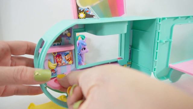 Treats at Sunny's Smoothie Truck - My Little Pony смотреть онлайн