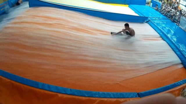 Terme Čatež: surfing + tricks смотреть онлайн