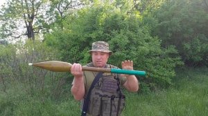 Видеообзор:Ручной противотанковый гранатомет#РПГ-7.