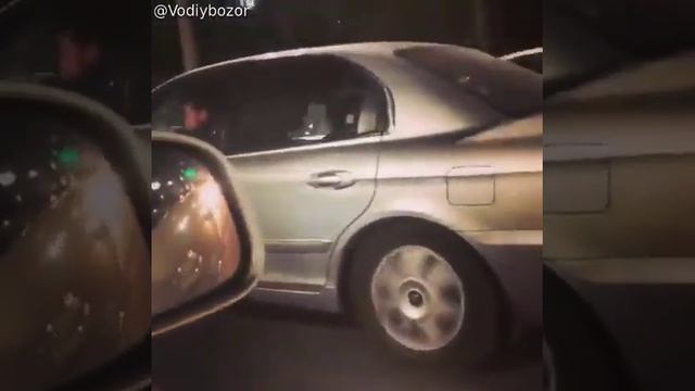 Вот это водитель управлять руль с ногой Охренеть Ташкент смотреть онлайн