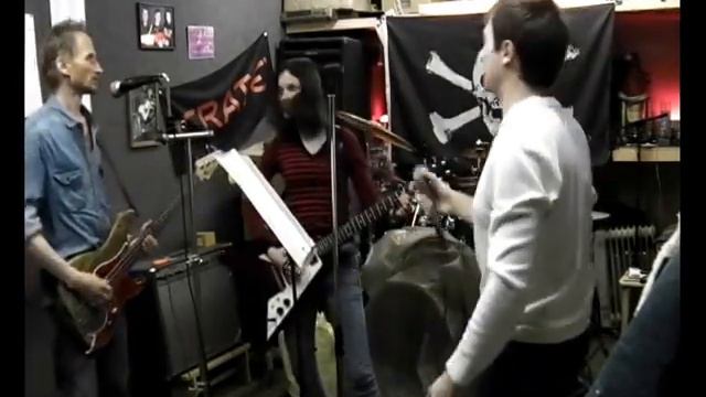 Антон Афенди и рок группа ТоммиГанз - Highway to Hell (кавер AC/DC ) смотреть онлайн