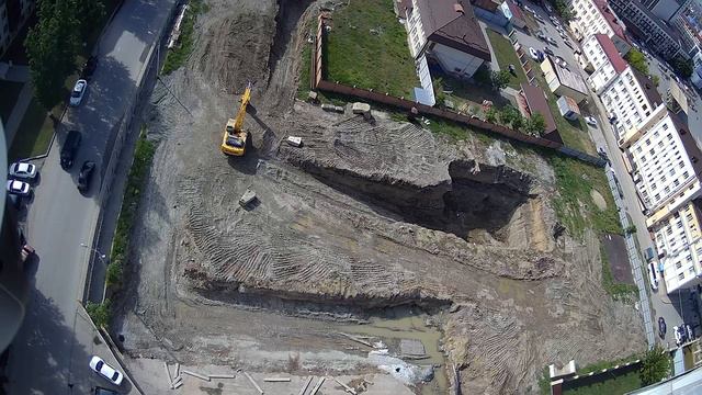 Строительство ЖК "Панорама" в центре Грозного смотреть онлайн