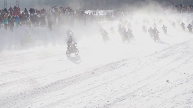 МОТОКРОСС НА ПРИЗ В. П. ЧКАЛОВА 2017 смотреть онлайн