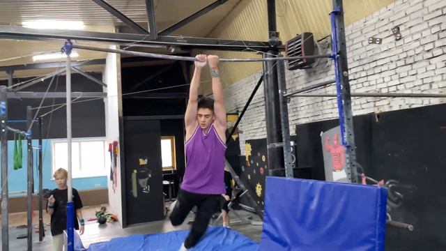 ТРЕНИРОВКА WORKOUT / СТАТИКА / ДИНАМИКА смотреть онлайн
