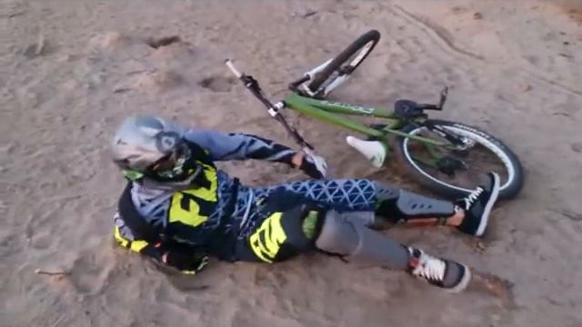 Unlimited DH stories 05.09 смотреть онлайн