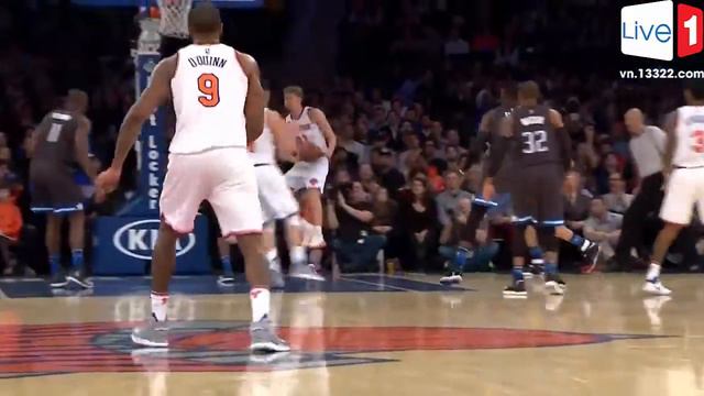 Kuzminskas Dances Along The Baseline & Finds Hernangomez For The Lay Up ► 12.22.16 смотреть онлайн