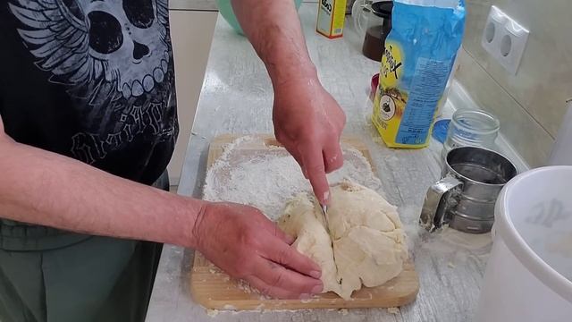 Пироги с капустой и перцем