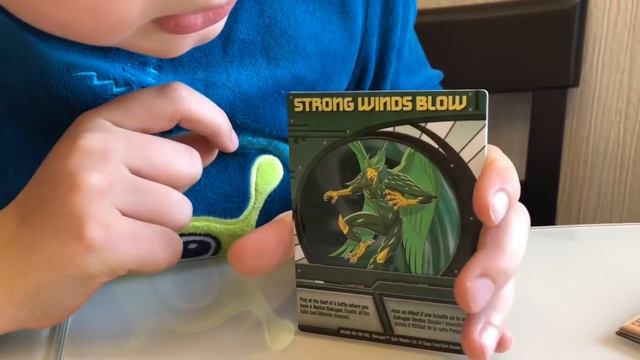 Супер бакуганы Bakugan спецатаки и набор из трёх, купили в 2018 году! Распаковка и обзор.