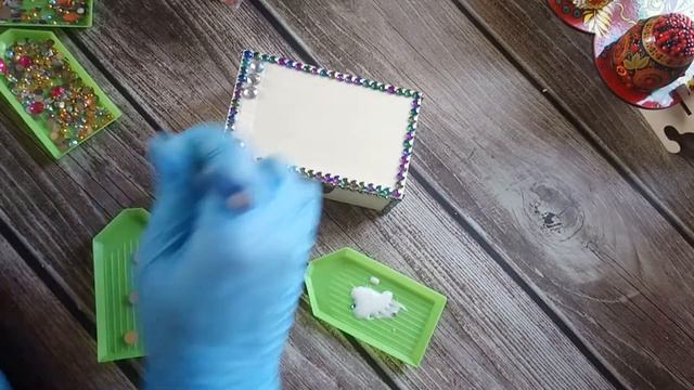DIY| ШКАТУЛКА ИЗ ОСТАТКОВ АЛМАЗНОЙ ВЫШИВКИ смотреть онлайн