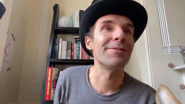 Про День Благодарения - праздник всех поналетевших смотреть онлайн