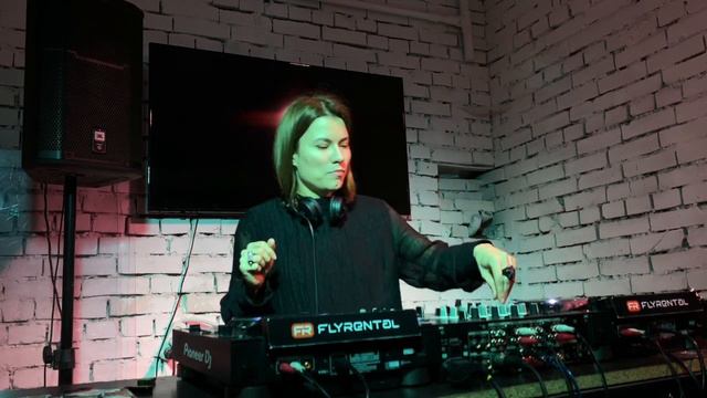 Yova Yager – BLOOM DJ Set (Kyiv 2020)