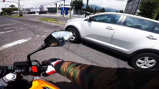 HONDA CB190R V2.0 REVIEW. смотреть онлайн