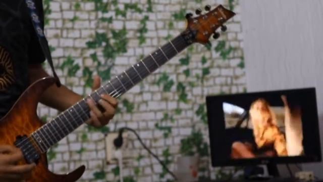 Don't cry solo cover (Api Adhikary) смотреть онлайн