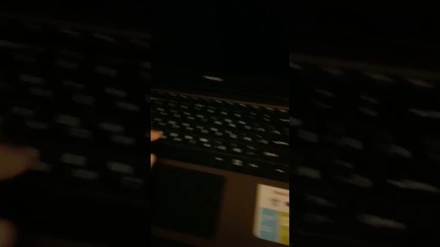 Помогите!!!! нетбук не включается!!!!!!