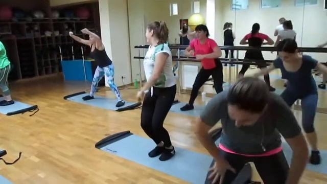 Только в нашем спорт клубе в Алуште!!! Тренировка на слайдах!! смотреть онлайн