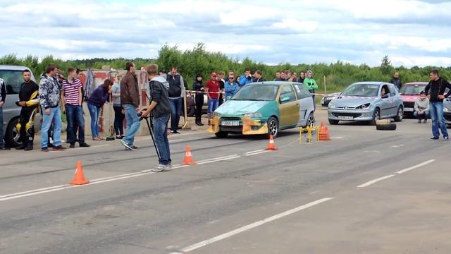 Fiat Punto 1.4GT настройка телеметрии! Тестовый заезд смотреть онлайн
